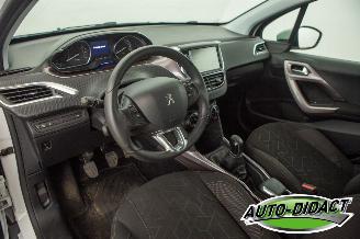 Peugeot 2008 1.2 Airco Navi 96.849 km picture 22