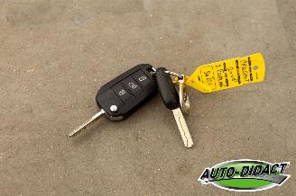 Peugeot 2008 1.2 Airco Navi 96.849 km picture 26