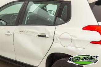 Peugeot 2008 1.2 Airco Navi 96.849 km picture 27