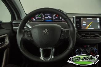 Peugeot 2008 1.2 Airco Navi 96.849 km picture 5