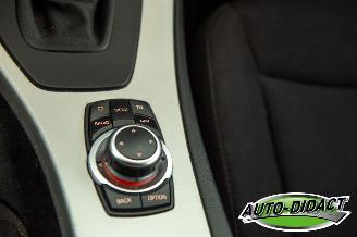 BMW 3-serie 318i Automaat Clima Navi Business Line picture 10