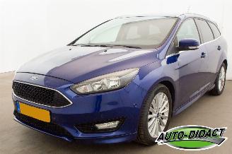 Coche accidentado Ford Focus 1.5 Titanium Edition Clima Navi 2015/7