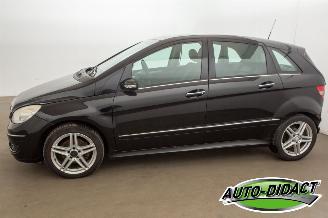 Mercedes B-klasse 200 Automaat Pano picture 39