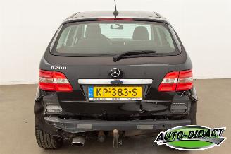 Mercedes B-klasse 200 Automaat Pano picture 37