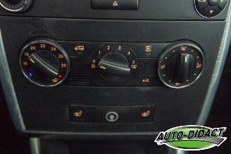Mercedes B-klasse 200 Automaat Pano picture 8
