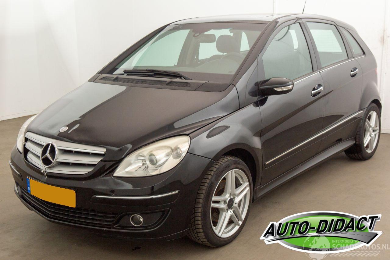 Mercedes B-klasse 200 Automaat Pano