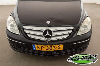 Mercedes B-klasse 200 Automaat Pano picture 33