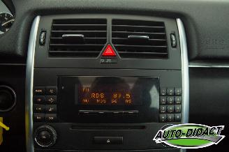 Mercedes B-klasse 200 Automaat Pano picture 7