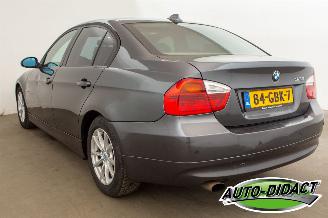 BMW 3-serie 320i Automaat Airco Leder picture 3