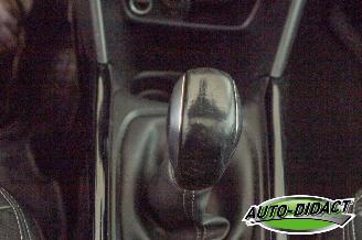 Peugeot 2008 1.2 Allure Clima picture 9