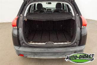 Peugeot 2008 1.2 Allure Clima picture 33