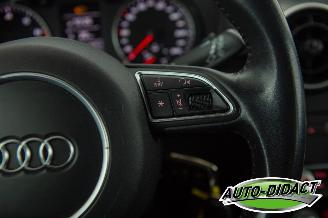 Audi A1 1.0 TFSI Airco Navi picture 15