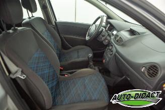 Renault Clio 1.2-16V Airco Expression picture 15