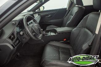 Lexus ES 300 Hybrid 33.094 km Carpas Clima Navi Leder Camera picture 30