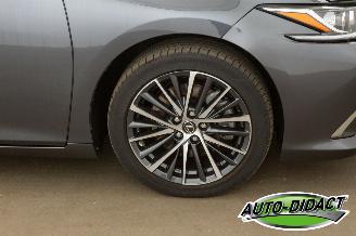 Lexus ES 300 Hybrid 33.094 km Carpas Clima Navi Leder Camera picture 41