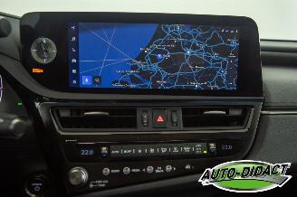 Lexus ES 300 Hybrid 33.094 km Carpas Clima Navi Leder Camera picture 8