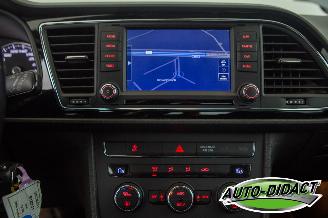 Seat Leon 2.0 TDI Automaar Clima Navi Camera picture 11
