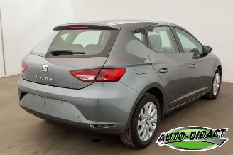 Seat Leon 2.0 TDI Automaar Clima Navi Camera picture 4