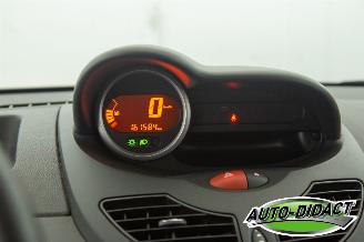 Renault Twingo 1.2 16V Collection Airco picture 6