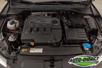 Seat Leon 1.6 TDI Clima Navi Camera Style Connect Ecomotive picture 31