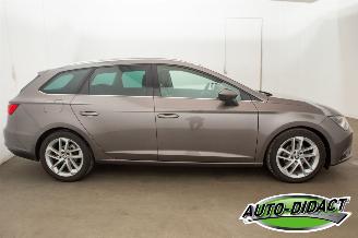 Seat Leon 1.6 TDI Clima Navi Camera Style Connect Ecomotive picture 36