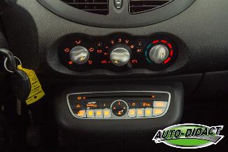 Renault Twingo 1.5 dCi Airco Collection picture 8