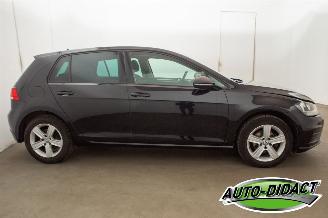 Volkswagen Golf 1.0 Automaat Clima Trendline picture 39