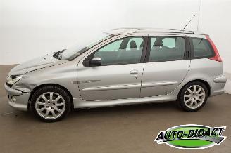 Peugeot 206 SW 1.6-16V Quiksilver Airco picture 32