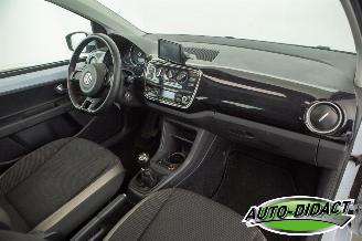Volkswagen Up! 1.0 high up! Airco Pano BlueMotion picture 14