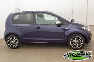 Volkswagen Up! 1.0 high up! 71.052 km Navi Airco BlueMotion picture 39