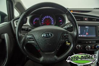 Kia Cee d 1.6 GDI 117.593 Clima Navi Camera ComfortPlusLine Navigator picture 5