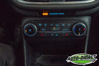 Ford Fiesta 1.0 EcoBoost Hybrid 62.444 km Clima Titanium picture 8