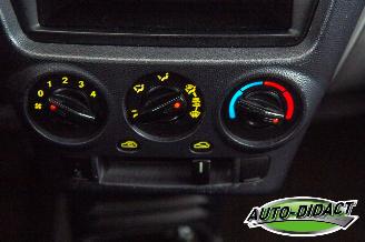 Kia Picanto 1.0 LXE Airco picture 8