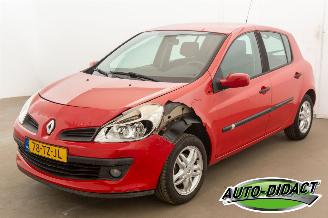  Renault Clio 1.6-16V Airco Dynamique 2007/3