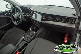 Audi A1 1.0 TFSI Automaat 14.309 km Clima Navi picture 17