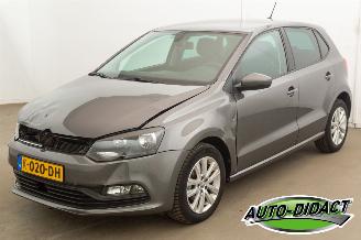 krockskadad bil auto Volkswagen Polo 1.2 TSI Automaat Clima Navi 2016/5