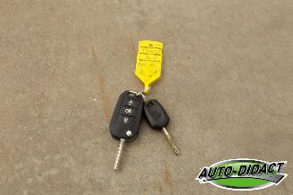 Peugeot 208 1.2 Automaat Airco Navi PureTech Active picture 26