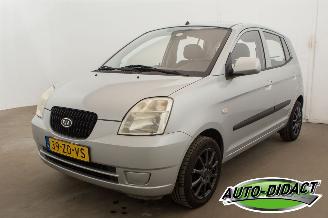 Schadeauto Kia Picanto 1.0 Light 2008/2