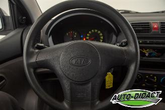 Kia Picanto 1.0 Light picture 5