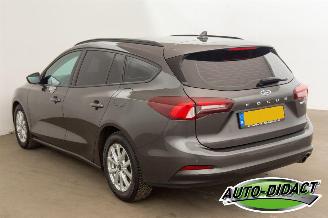 Ford Focus 1.0 EcoBoost Hybrid Clima Navi Connected picture 3