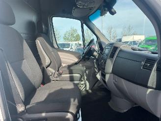 Mercedes Sprinter 413 2.2 BlueTEC Automaat Airco picture 17