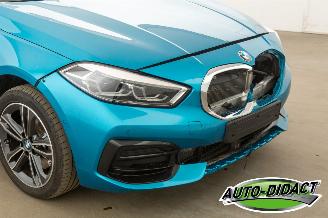 BMW 1-serie 118i Automaat Digi Dash Camera Clima Navi picture 42