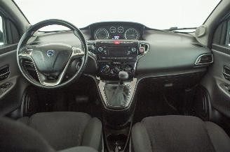 Lancia Ypsilon 0.9 TwinAir Automaat 127.914 km Airco Gold picture 19