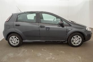 Fiat Punto 0.9 TwinAir Street Airco picture 37
