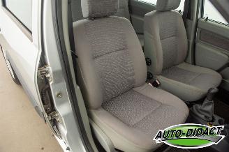 Dacia Logan 1.6 Lauréate picture 16