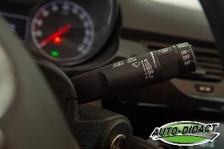 Opel Corsa 1.0 Turbo Edition 114.931 km Navi Airco picture 18