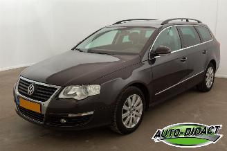 krockskadad bil auto Volkswagen Passat 2.0 TDI 105KW Comfortline 2010/4