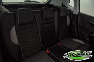 Peugeot 2008 1.6 BlueHDi Clima Navi Blue Lease Executive picture 20