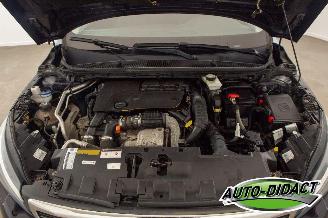 Peugeot 308 1.6 BlueHDi Clima Navi Camera Feline picture 37