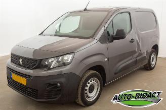 skadebil bedrijf Peugeot Partner 1.5 BlueHDI Airco 97.066 km Premium 2021/2